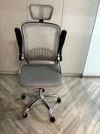 Scaun birou ergonomic, rotativ, material textil + mesh, gri deschis