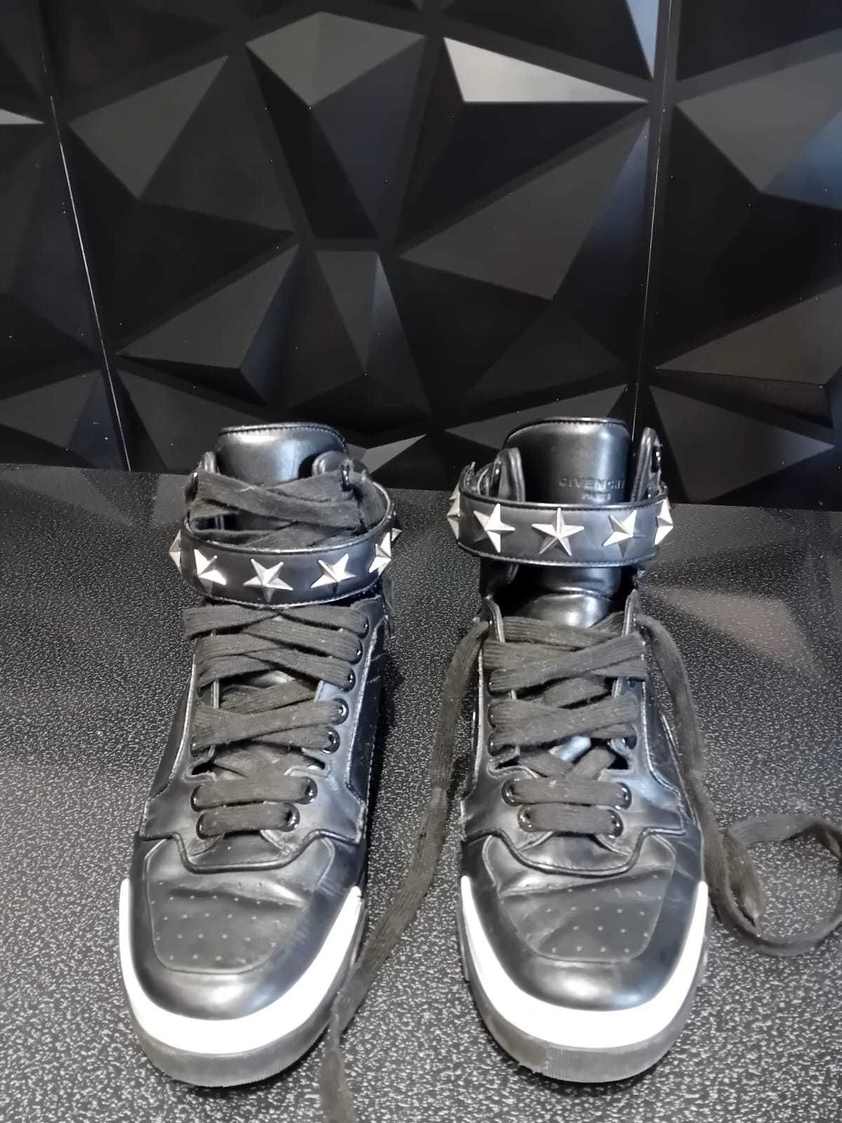 Adidași Givenchy Tyson Stars High-Top Speaker Black