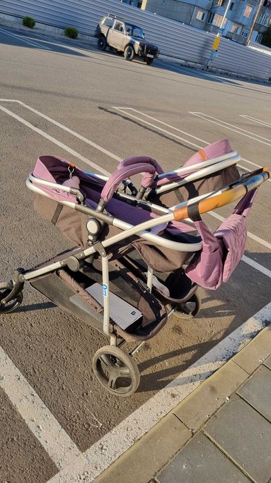 Carucior gemeni stare impecabila