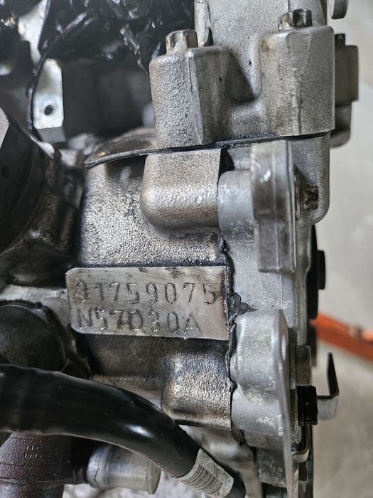 Vând motor BMW N57D30A