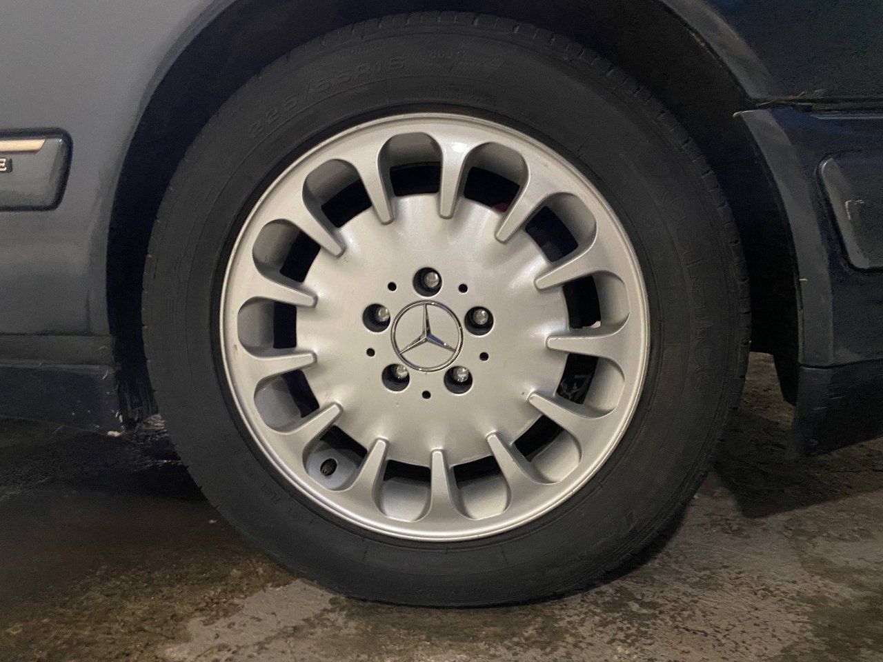 Mercades W210 Сотилади 90л бак.