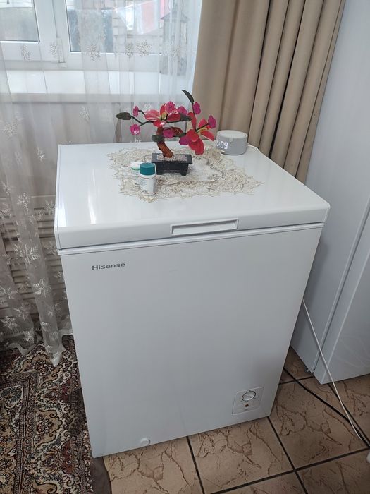Hisense холодильник