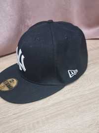 New Era fitted cap