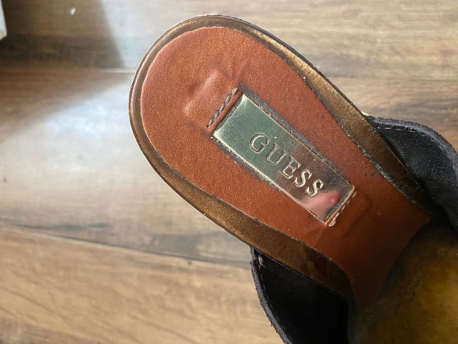 Saboti Guess originali