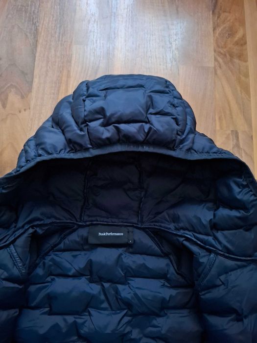 Peak Performance Argon Light Hood Jacket