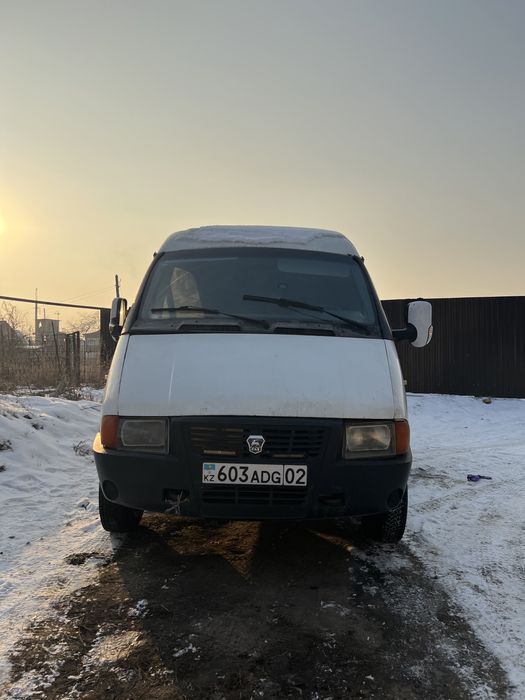 Продам машину срочна.