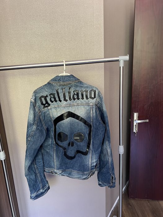 Есенни якета Armani , Diesel,Galiano