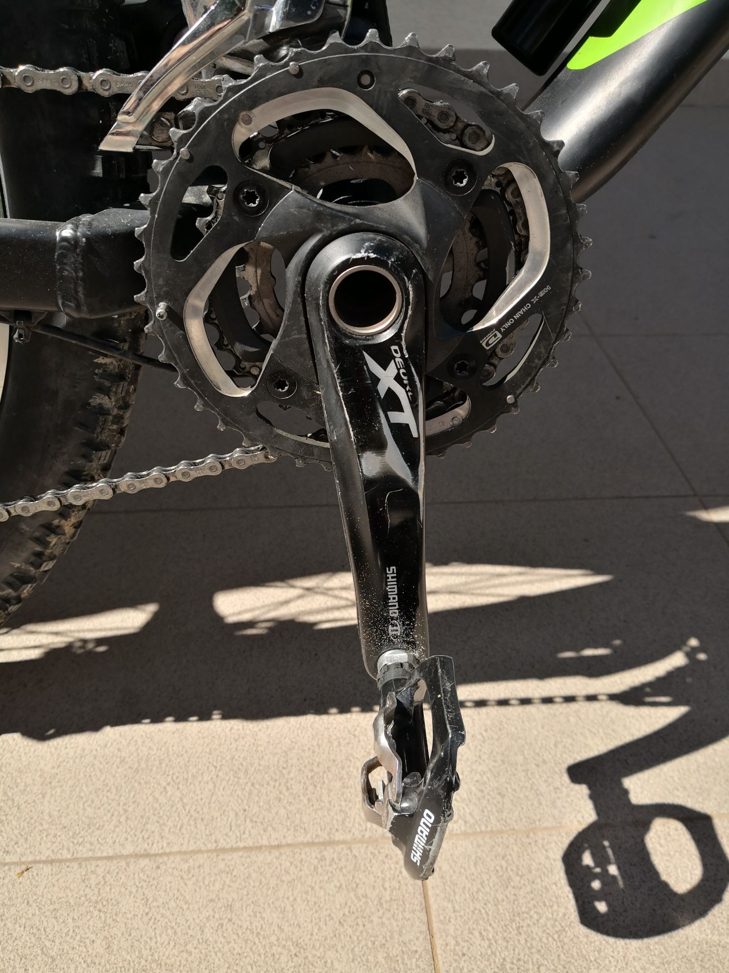 Bicicleta full suspension Corratec