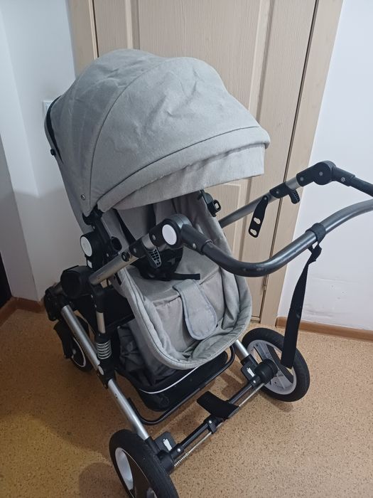 Продам коляску 10 тыс