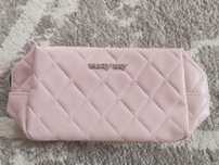 Косметички Mary Kay