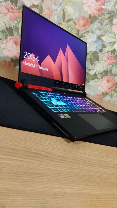 Asus Rog Strix G513IE