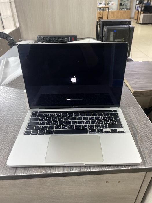 MacBook pro M1 aktiv market 0.0.12