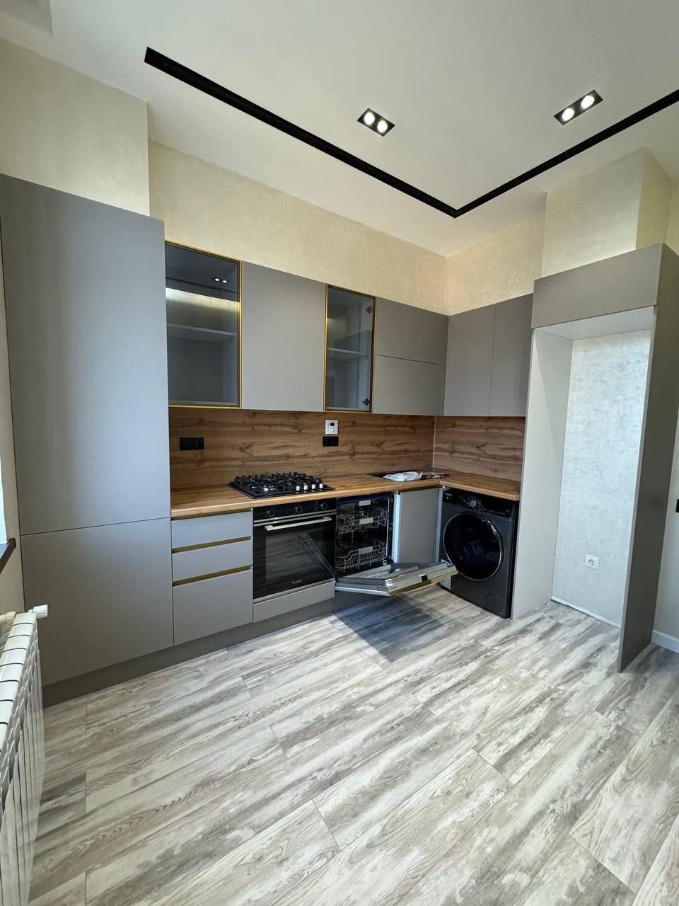 Mashxadi Residence Продается 4 комнатная квартира ремонт Паркентский