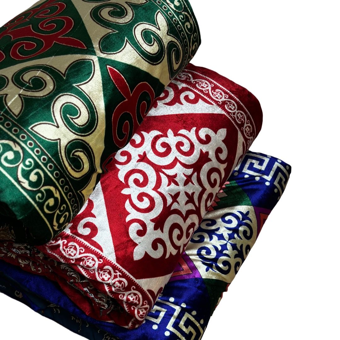 Рабочие матрасы, корпе, одеяло, подушка, постельное белье