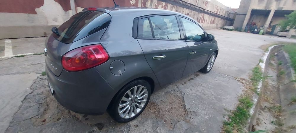 Vînd Fiat Bravo 1.6diesel