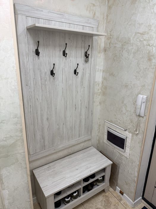 вешалка-прихожая с обувным шкафом