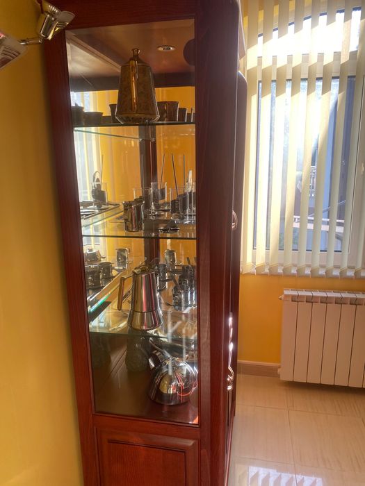 Тв шкаф и витрина