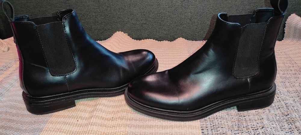 Ghete Zara 44 model Chelsea