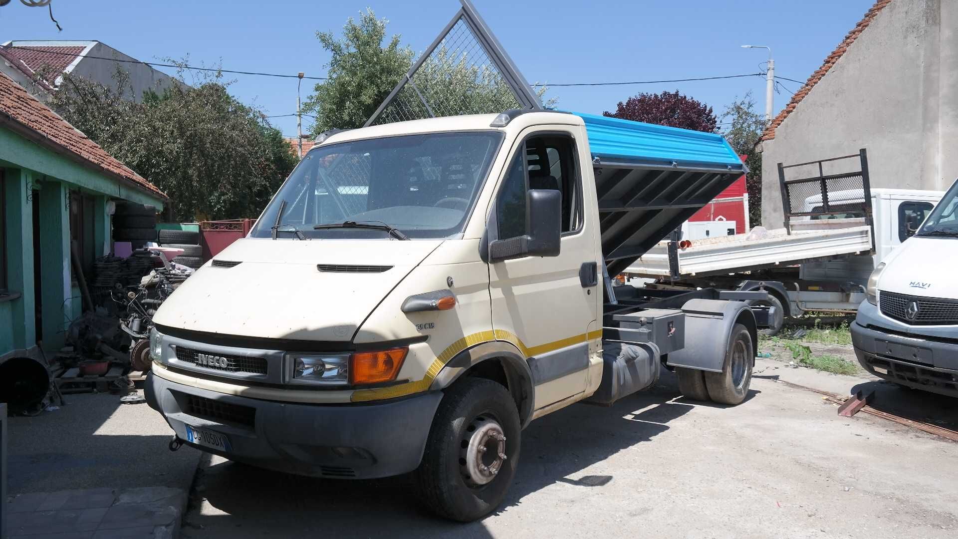 Iveco Daily 65c15 Basculant pe 3 parti - an 2005, 2.8  (Diesel)