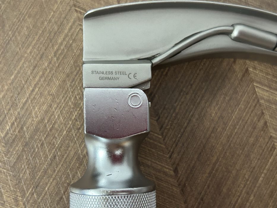 Ларингоскоп Reistrer ri-standart с директно осветяване [неупотребяван]