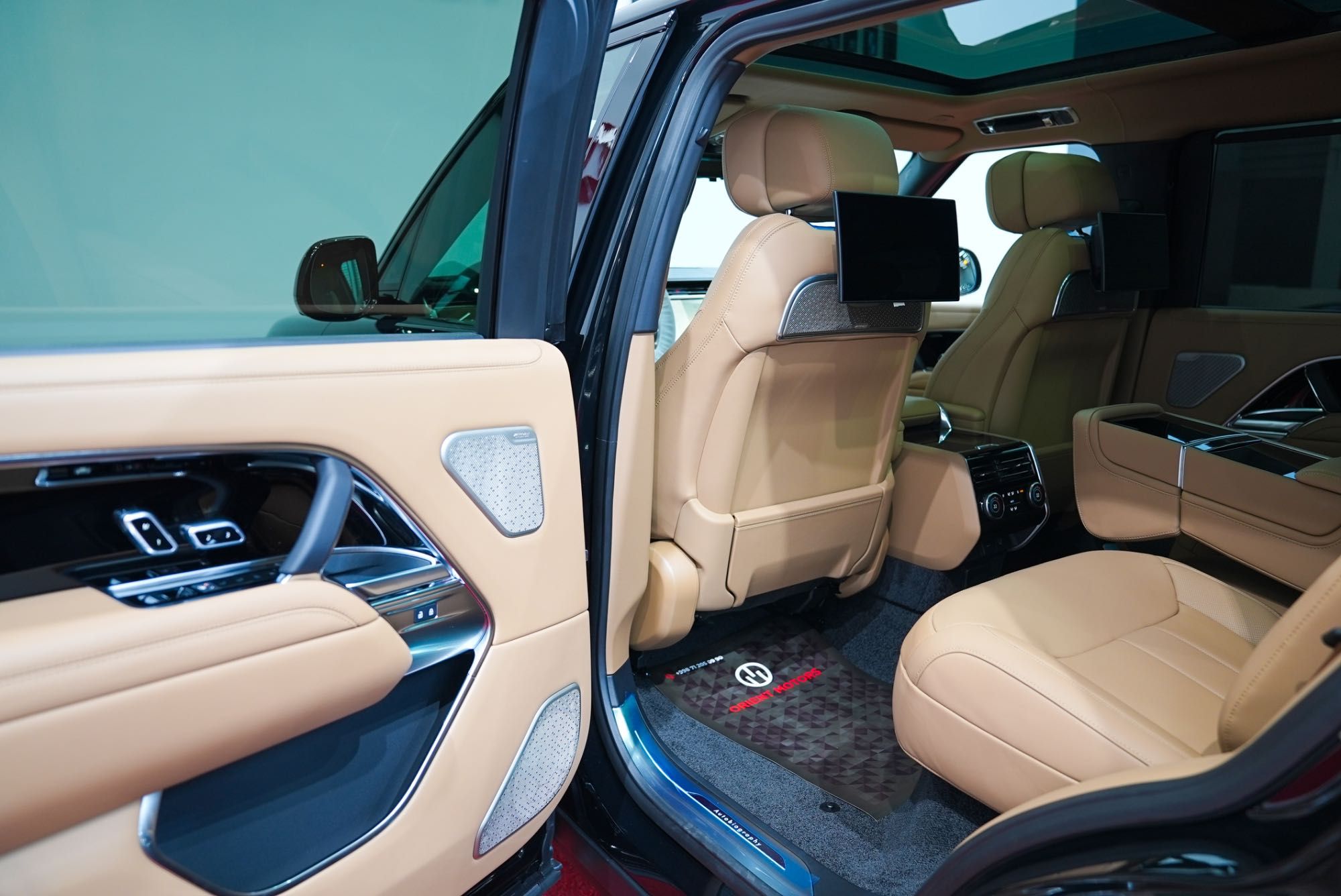 Новый Land Rover Range Rover P530 Long
