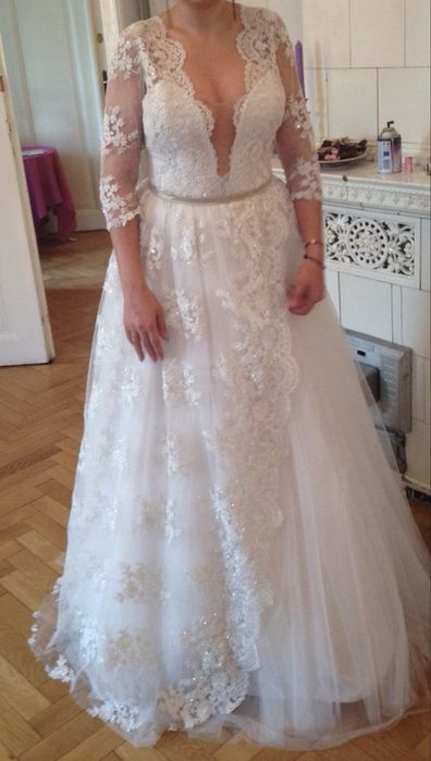 Vand rochie mireasa