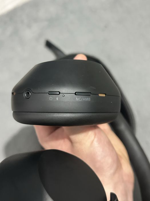 Casti Sony WH-1000XM5