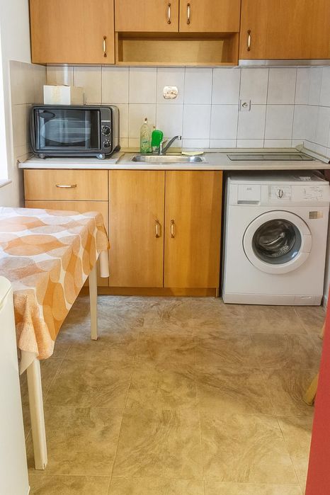 Дава се под наем Едностаен апартамент в Пловдив, Мараша - 30 кв.м за 204 € - Снимка #1