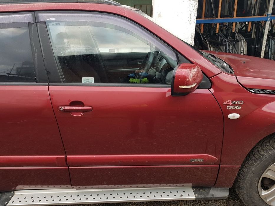 Usa Dreapta Fata Suzuki Grand Vitara 2006 - 2012 SUV 4 Usi ROSU (599)