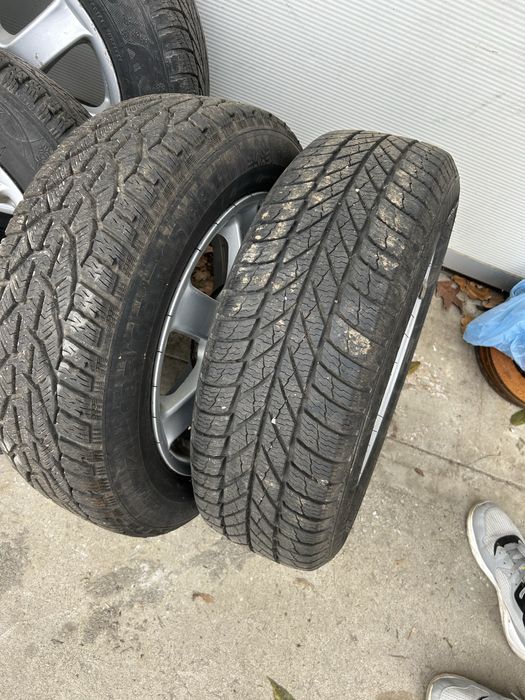 Зимни гуми с джанти (5x112)