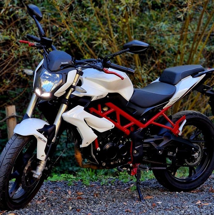 Benelli bn 125 2023