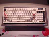 Tastatura Gaming Aqirys Adara cu Keycaps Custom