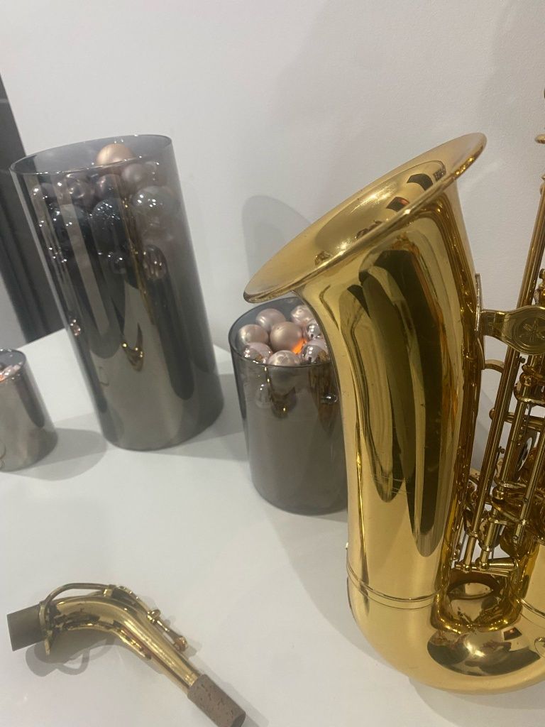Vând saxofon alto Yamaha yas280
