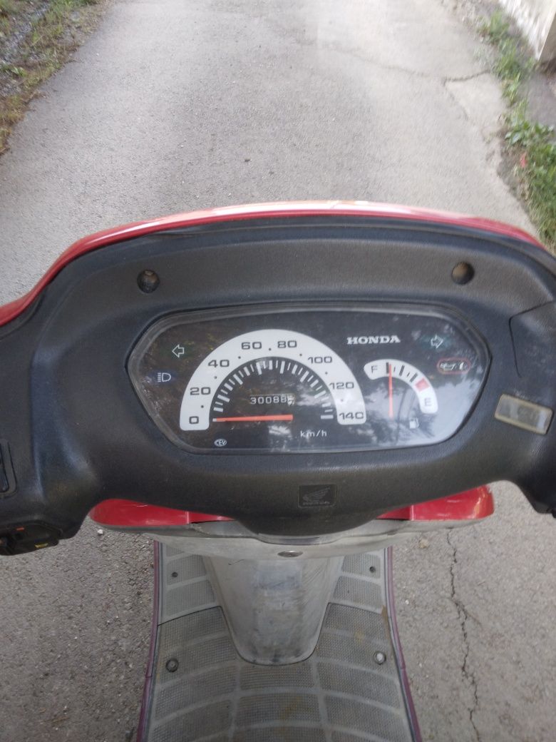 Скутер Honda Bali