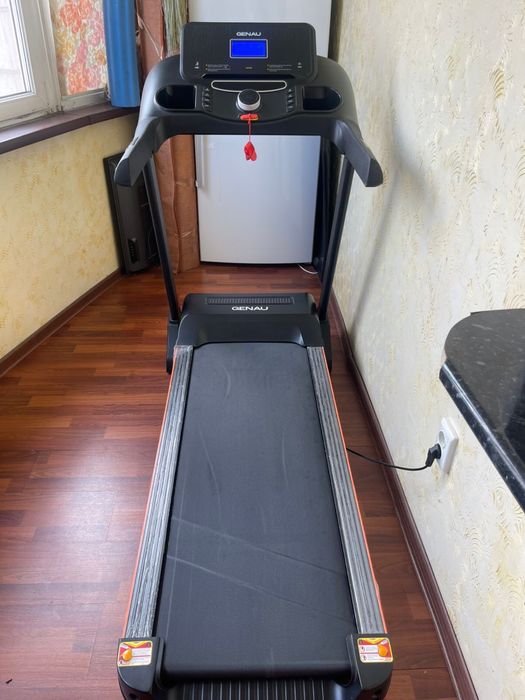 Беговая дорожка Genau