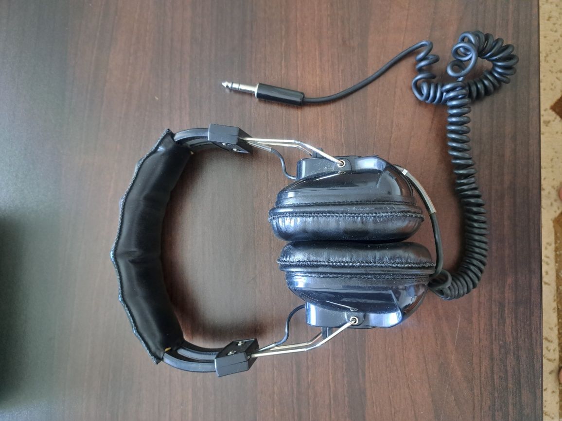 Micro-Diamond SK-800S Casti