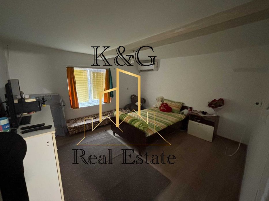 Продава се Къща в Разград, Житница - 230 кв.м за 621 €/кв.м - Снимка #2