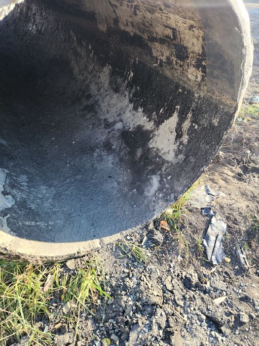 Vând Tuburi din Beton armat Tip Premo  din recuperări