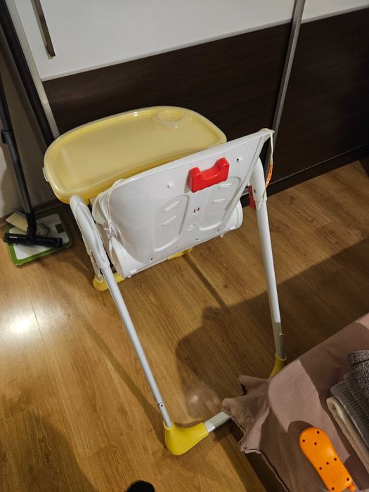 Столче за хранене на бебе