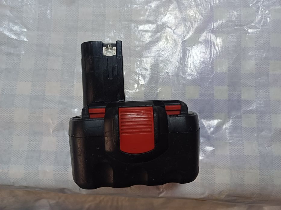 Baterie BOSCH 14,4V cu celule li ion Samsung noi si placa BMS