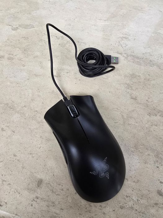 Razer DeathAdder Essential • 6400 DPI • Отлично състояние