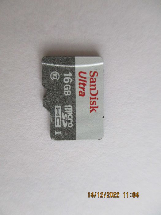 Продавам Карта с памет SanDisk Ultra 16GB mikro