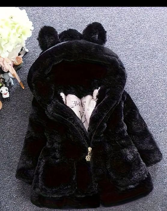 Продам 2 шубки на девочку