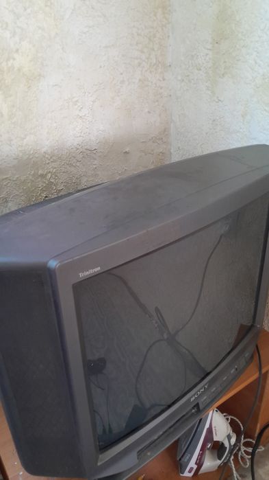 Продам телевизор с приставкой отау