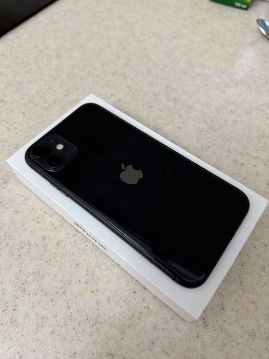 Продам iPhone 11