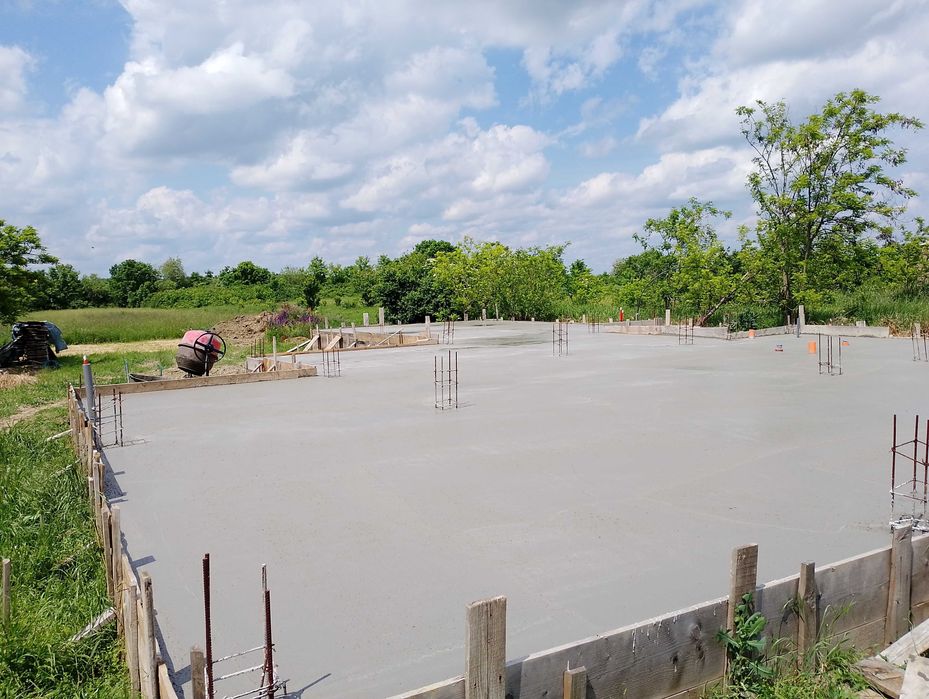 Firma construcții oferim urmatoarele