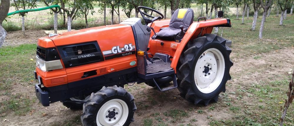 Tractor Kubota GL23 4x4