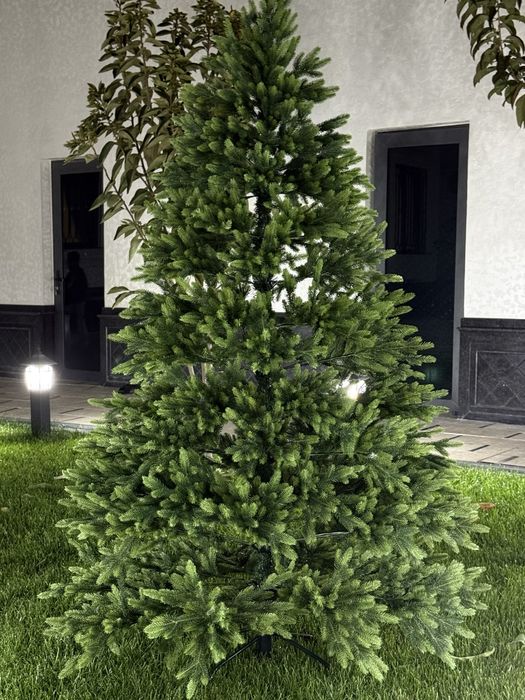 Искусственная елка