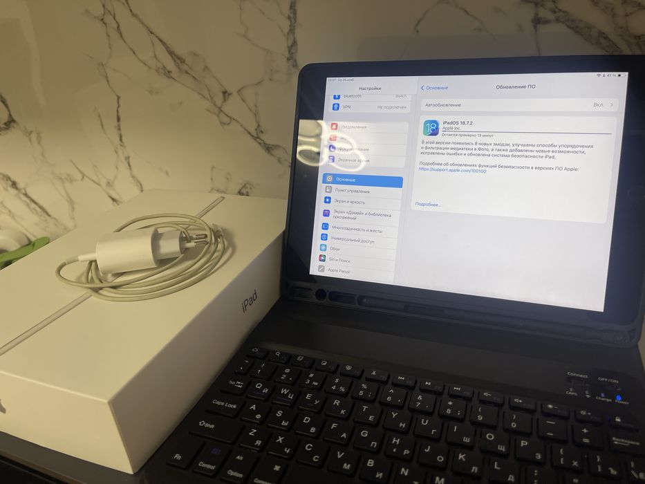 Продам Apple iPad 10.2 в идеальном состоянии