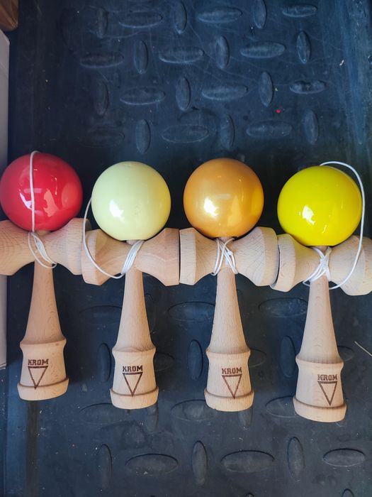 Kendama Krom profesională